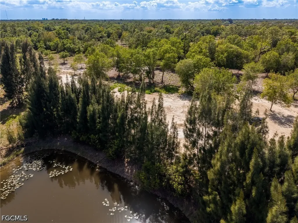 11540 Fox Hill Road North Fort Myers FL 33917