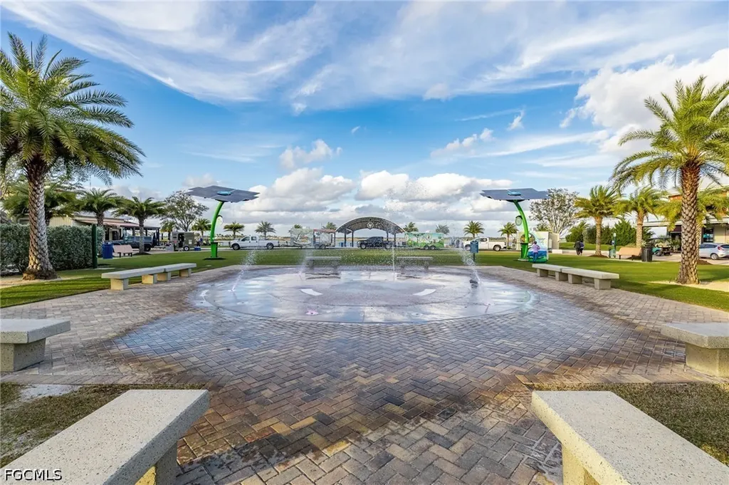 11540 Fox Hill Road North Fort Myers FL 33917