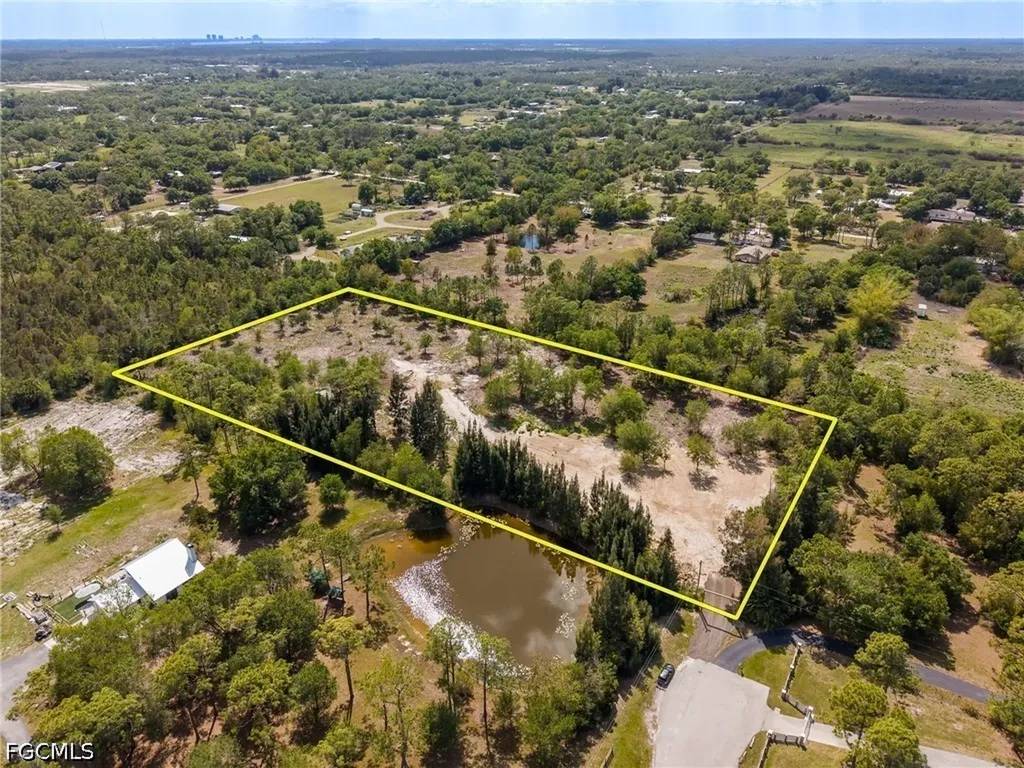 11540 Fox Hill Road North Fort Myers FL 33917