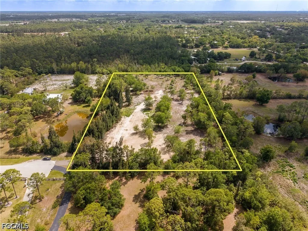 11540 Fox Hill Road North Fort Myers FL 33917