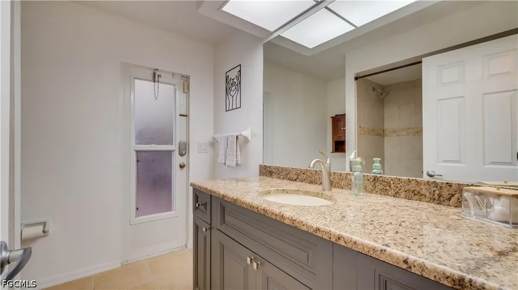 2821 SE 8th Avenue Cape Coral FL 33904