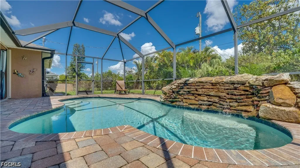 2821 SE 8th Avenue Cape Coral FL 33904