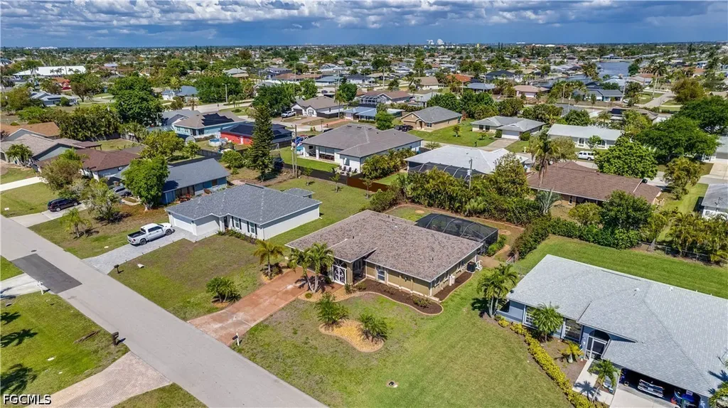2821 SE 8th Avenue Cape Coral FL 33904