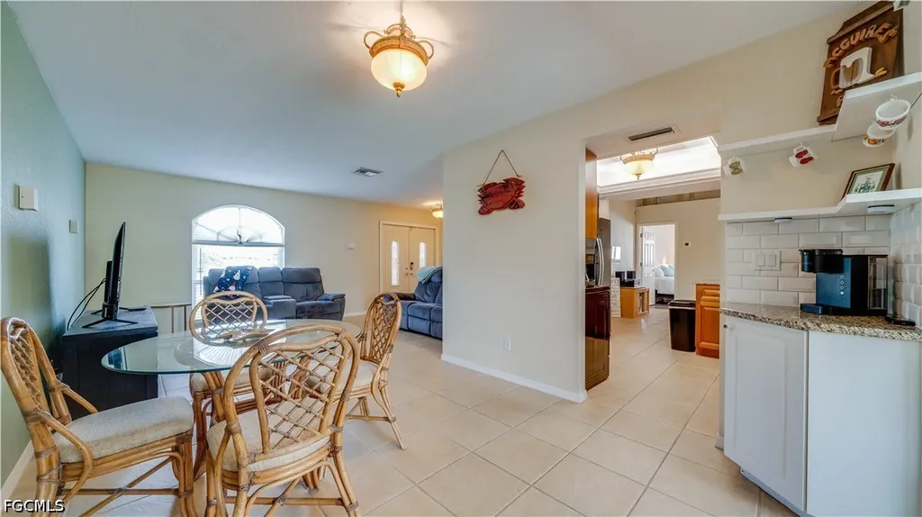 2821 SE 8th Avenue Cape Coral FL 33904