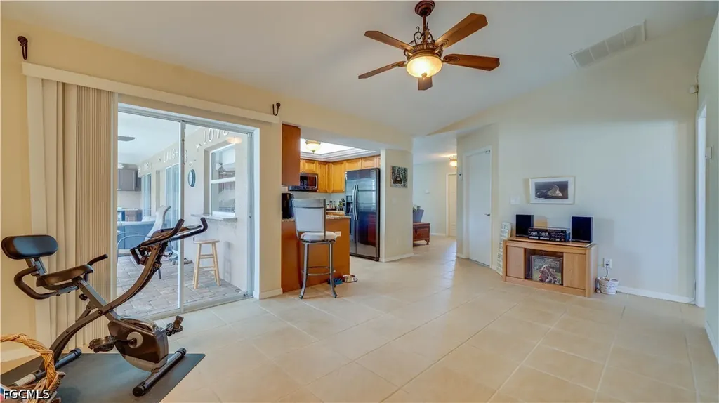 2821 SE 8th Avenue Cape Coral FL 33904