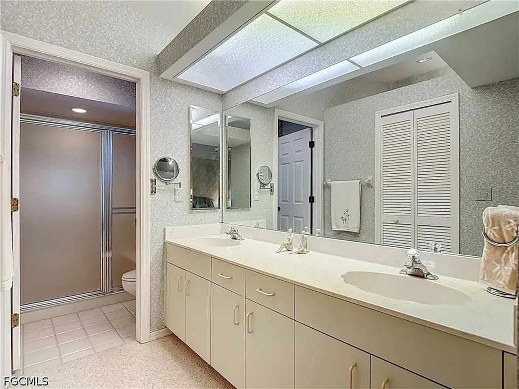 2181 Rio Nuevo Drive North Fort Myers FL 33917