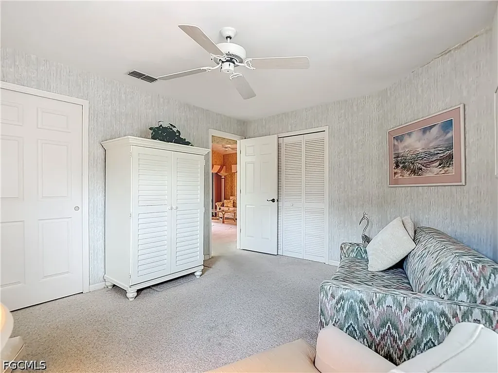 2181 Rio Nuevo Drive North Fort Myers FL 33917