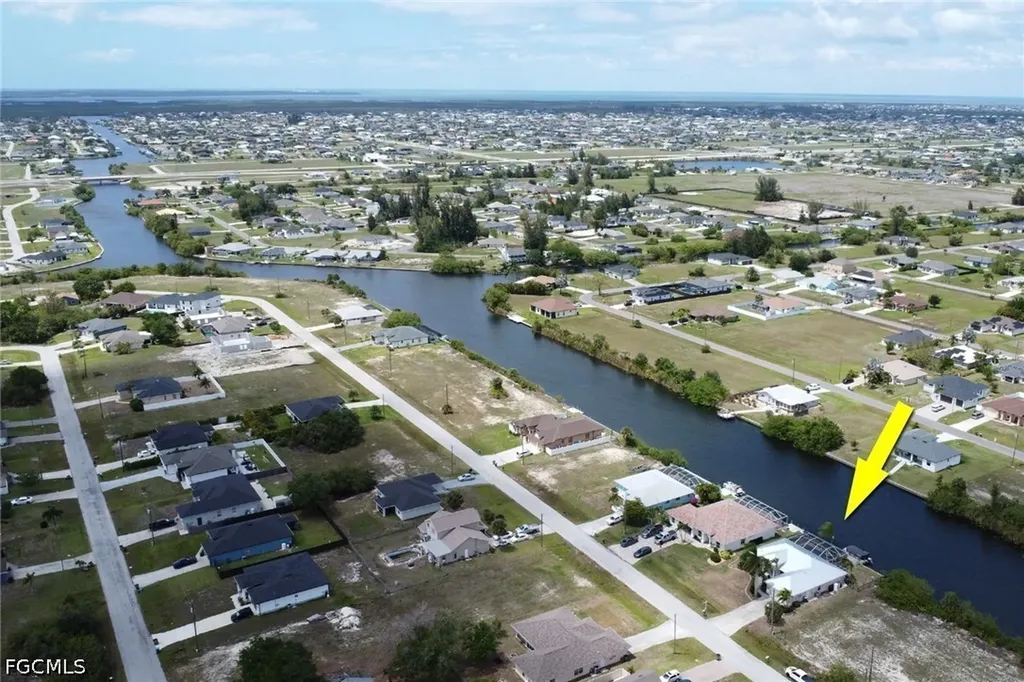 2607 NW 9th Terrace Cape Coral FL 33993