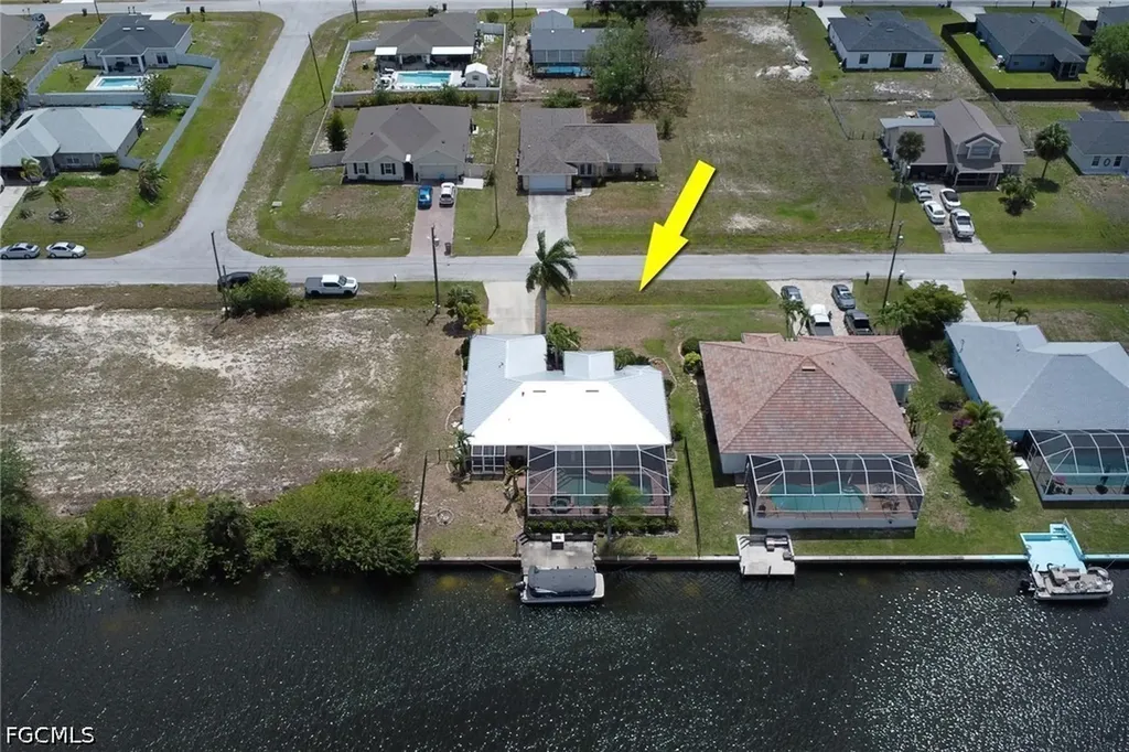 2607 NW 9th Terrace Cape Coral FL 33993