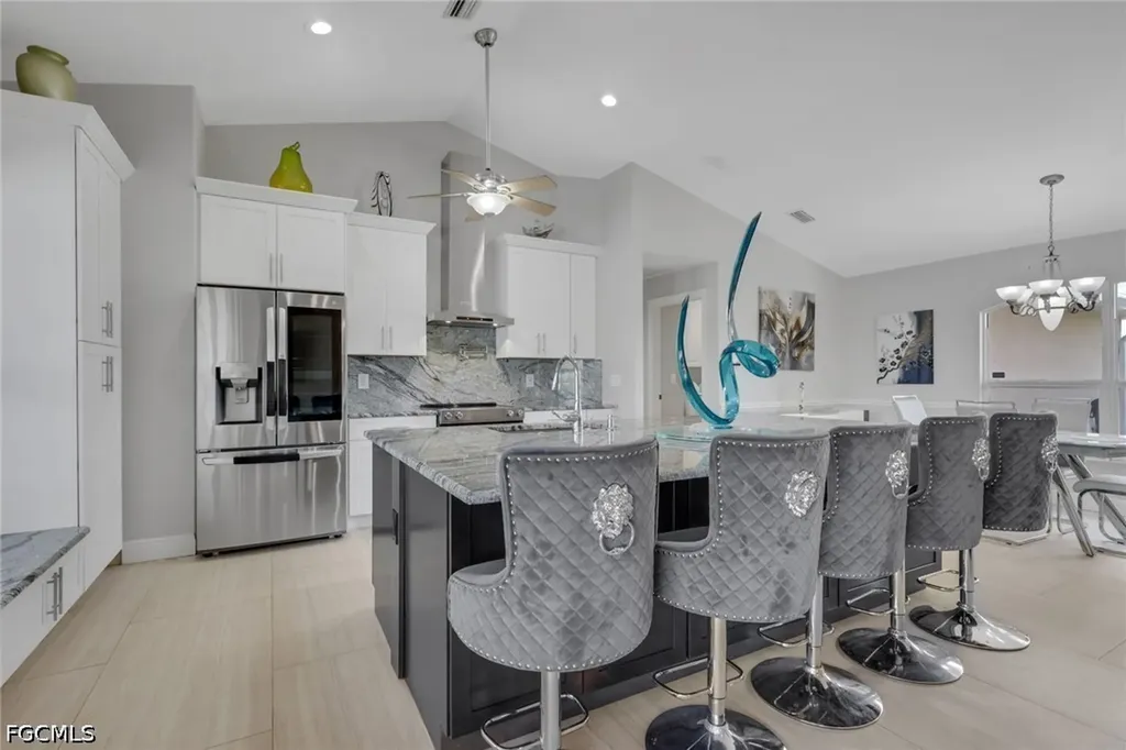 2607 NW 9th Terrace Cape Coral FL 33993