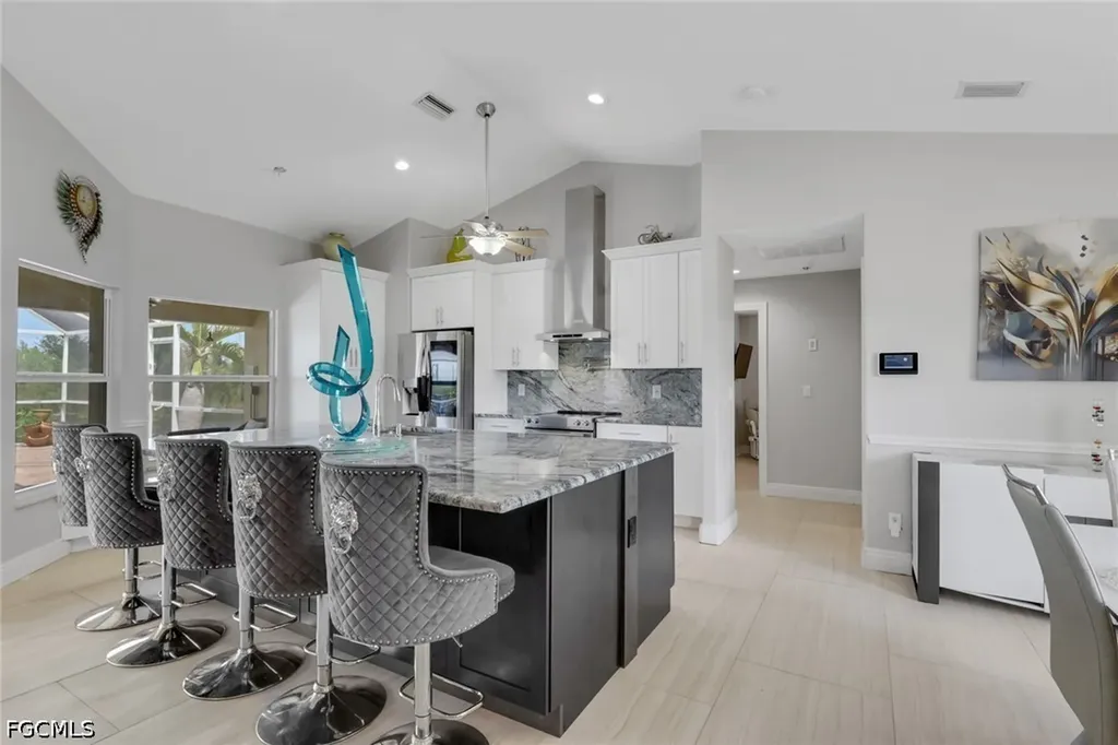 2607 NW 9th Terrace Cape Coral FL 33993