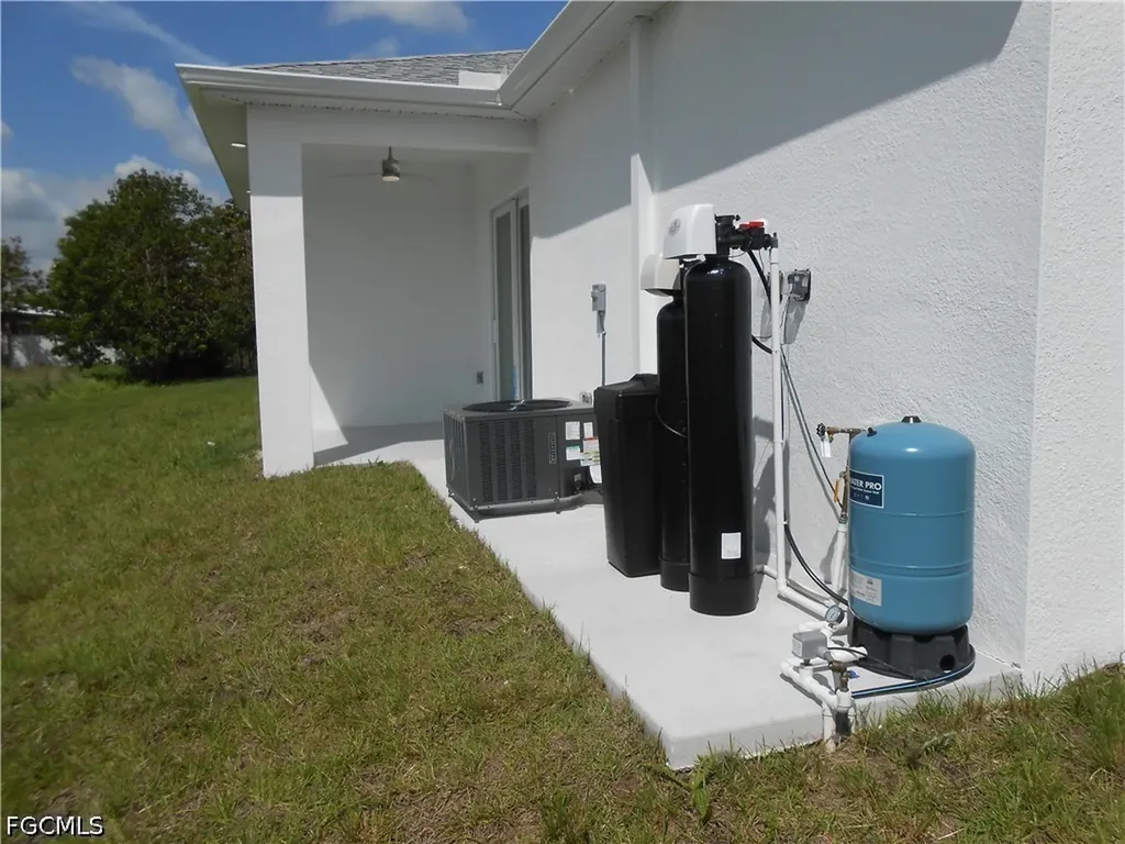 320 Poplar Street Lehigh Acres FL 33974