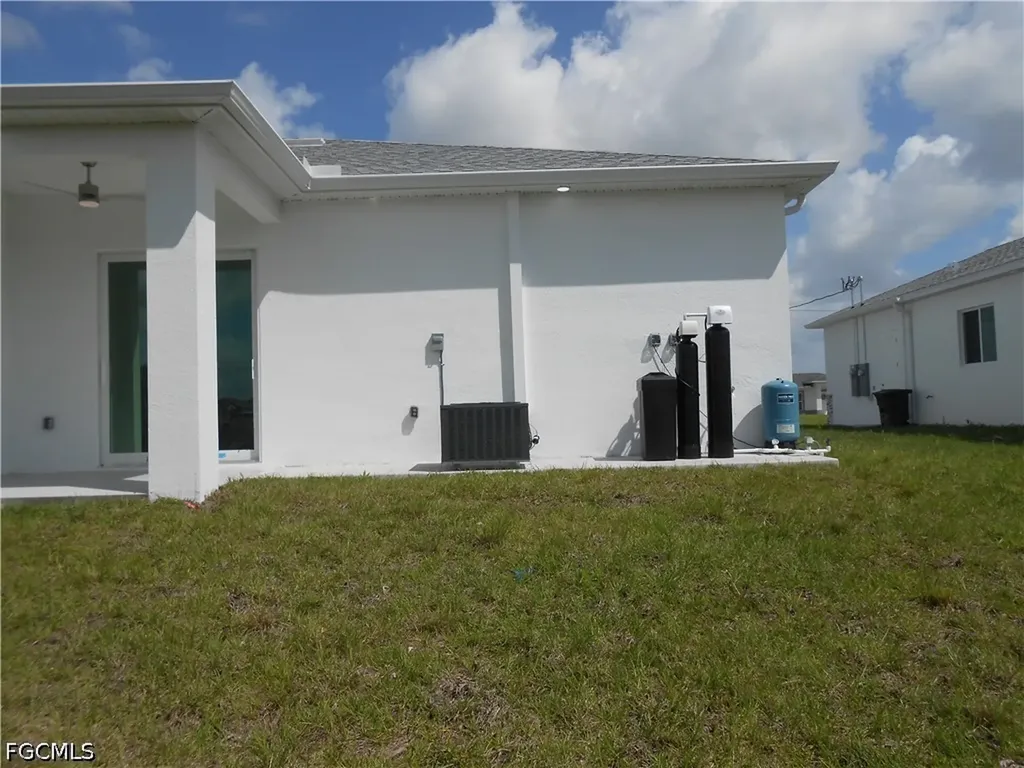 320 Poplar Street Lehigh Acres FL 33974