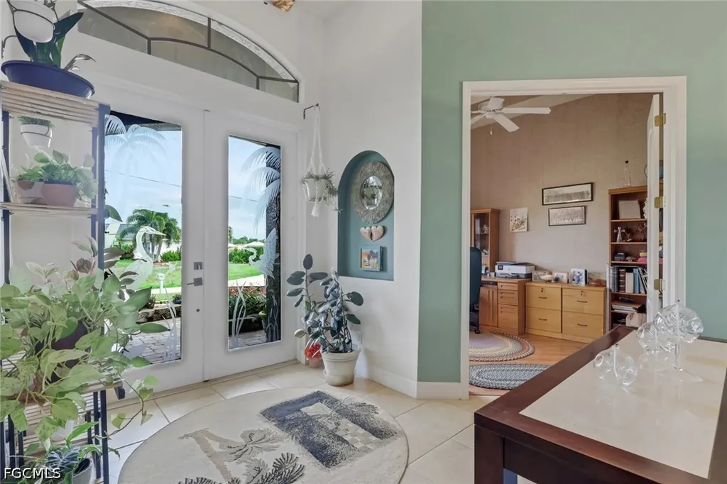 2102 NE 22nd Avenue Cape Coral FL 33909