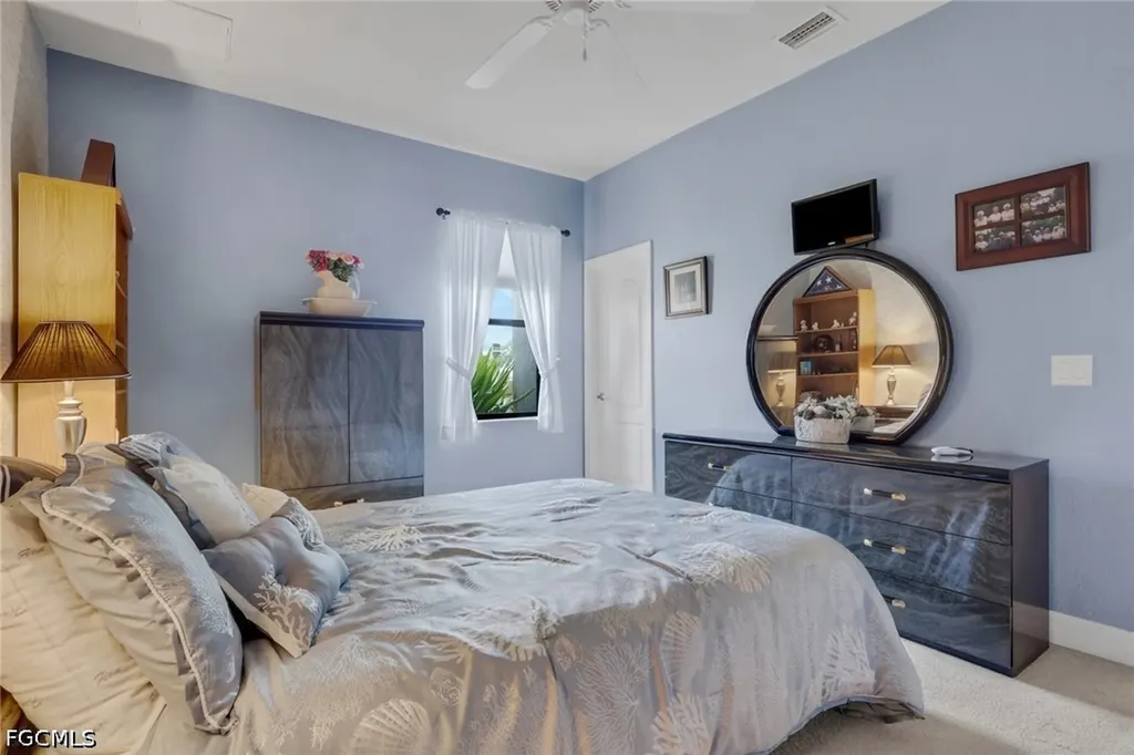 2102 NE 22nd Avenue Cape Coral FL 33909