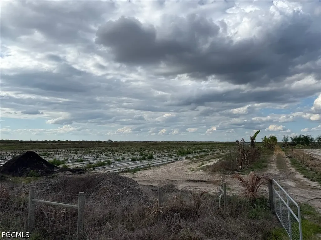6550 1st Road Labelle FL 33935