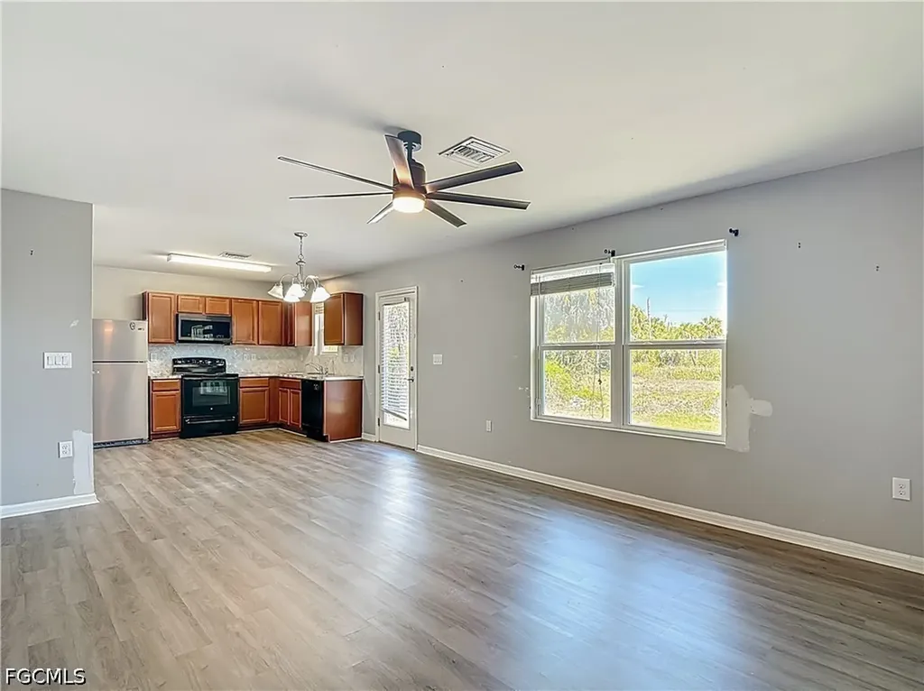 3036 Harvard Circle Labelle FL 33935