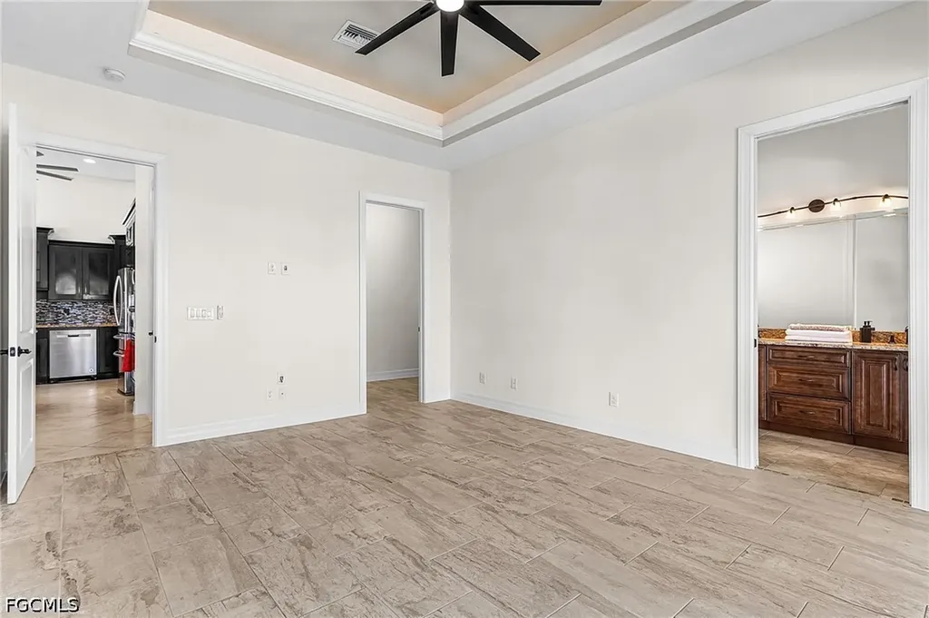 4928 SW 11th Place Cape Coral FL 33914