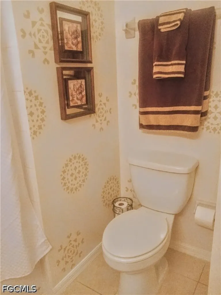 1776 Concordia Lake Circle Cape Coral FL 33909