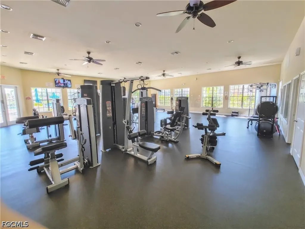 1776 Concordia Lake Circle Cape Coral FL 33909