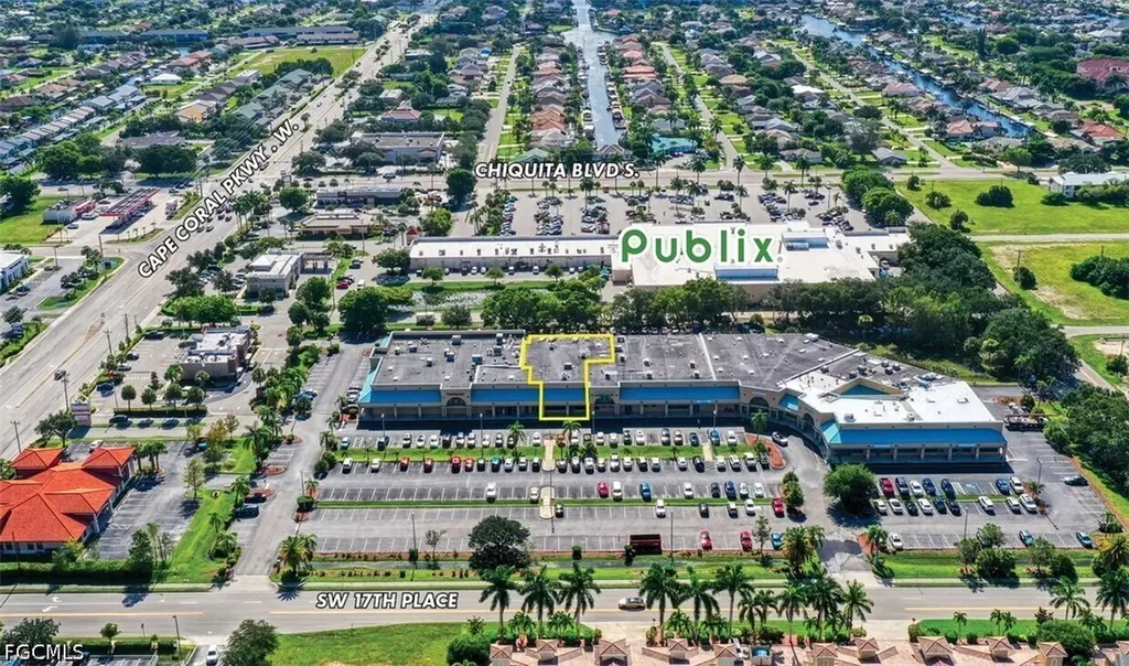1708 Cape Coral Parkway W Cape Coral FL 33914