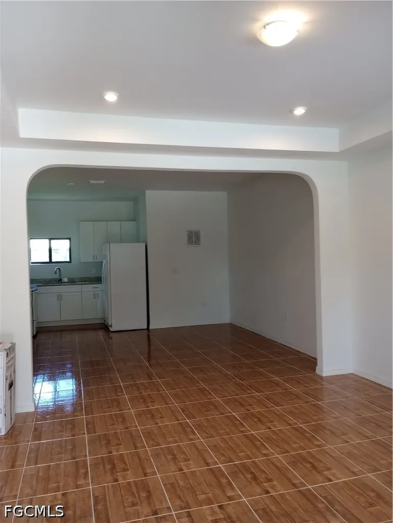 423 Canyon Drive S Lehigh Acres FL 33936