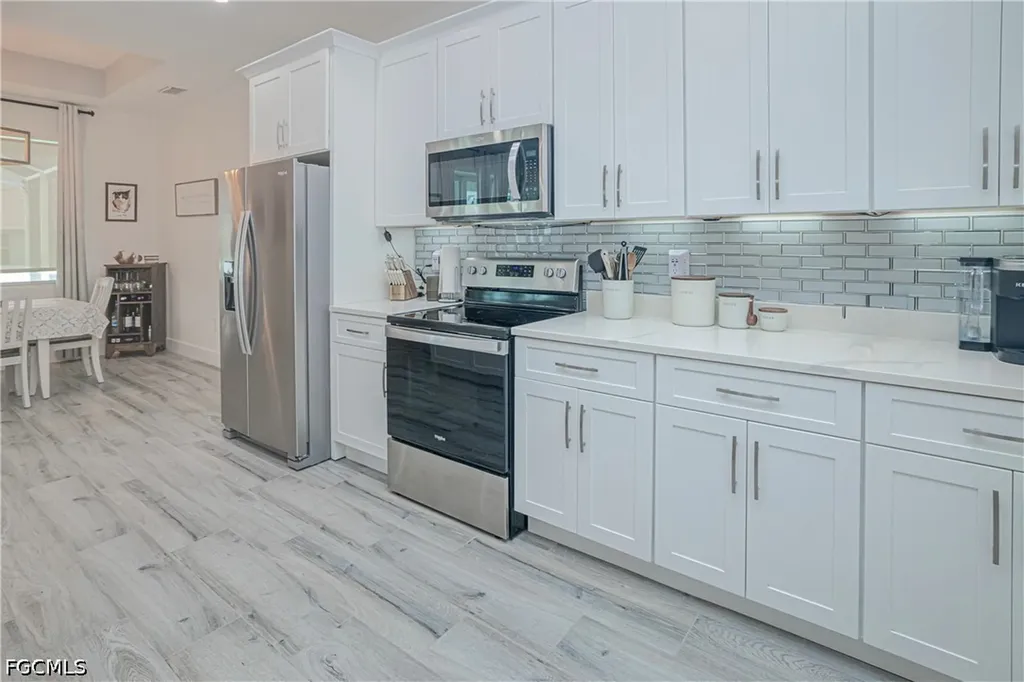 1244 NW 37th Avenue Cape Coral FL 33993