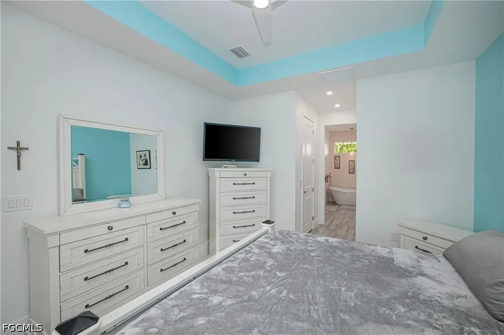 1244 NW 37th Avenue Cape Coral FL 33993
