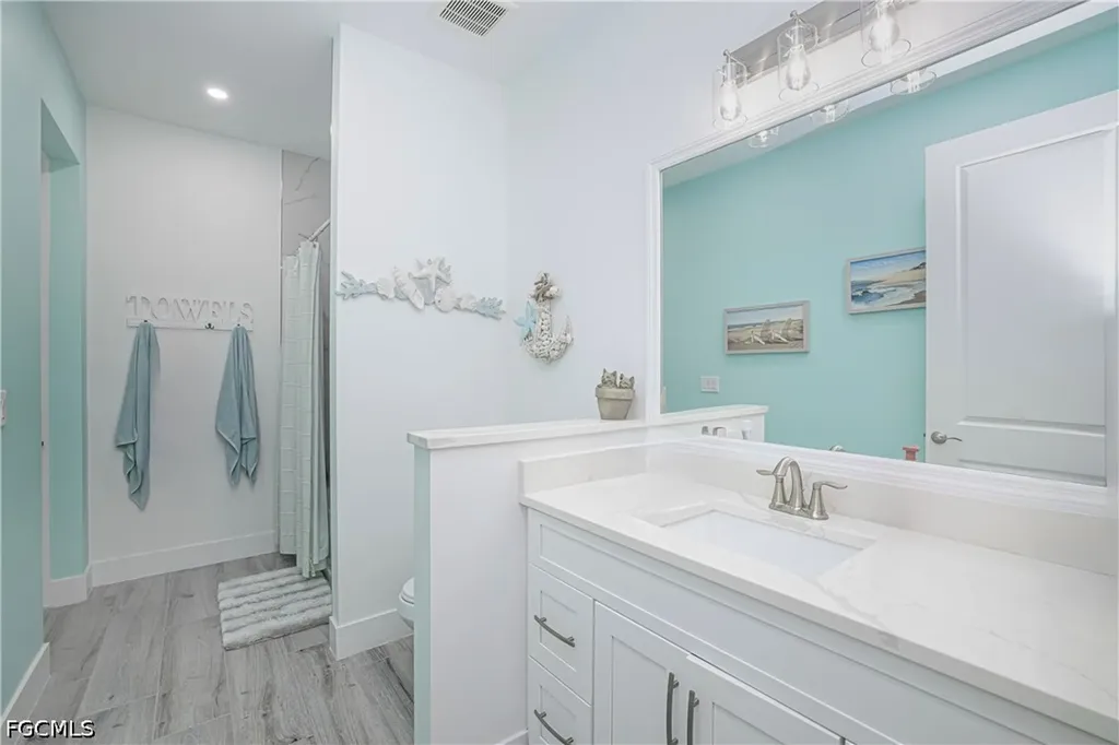 1244 NW 37th Avenue Cape Coral FL 33993