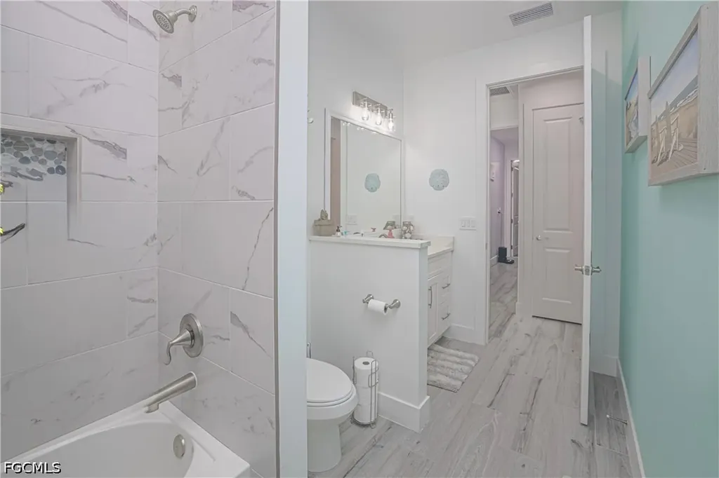 1244 NW 37th Avenue Cape Coral FL 33993