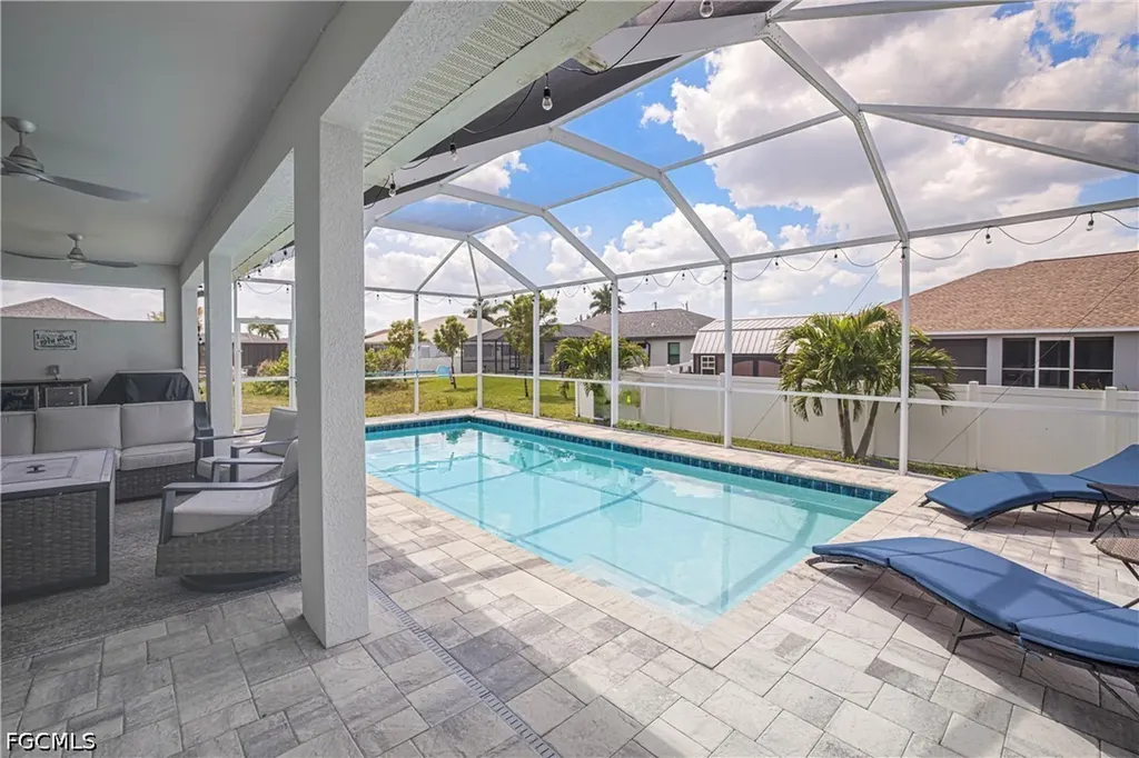 1244 NW 37th Avenue Cape Coral FL 33993