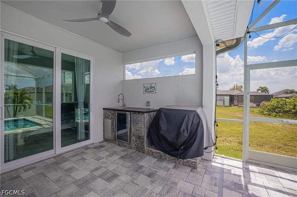 1244 NW 37th Avenue Cape Coral FL 33993