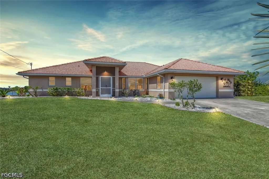 814 NW 11th Place Cape Coral FL 33993