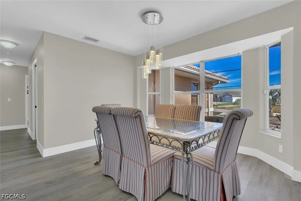 814 NW 11th Place Cape Coral FL 33993