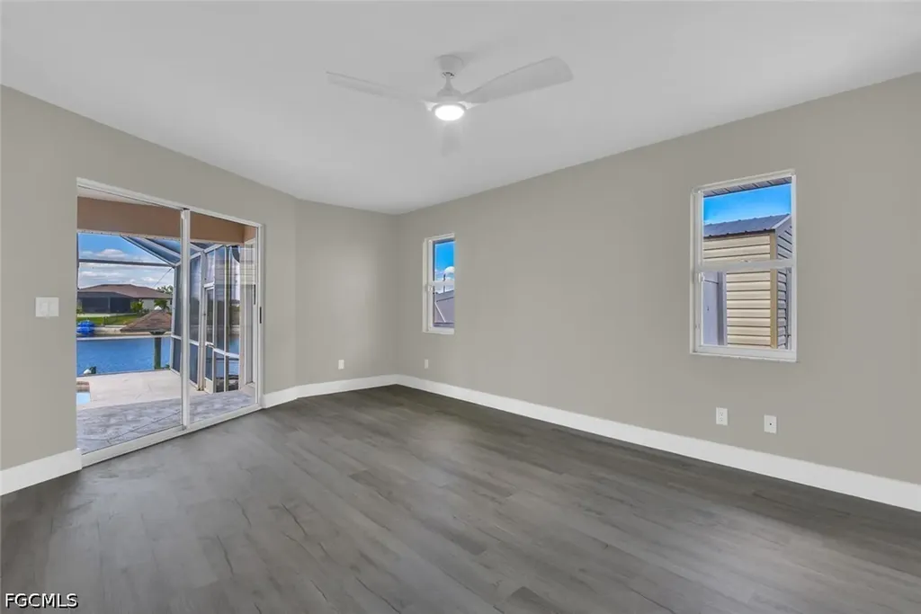 814 NW 11th Place Cape Coral FL 33993