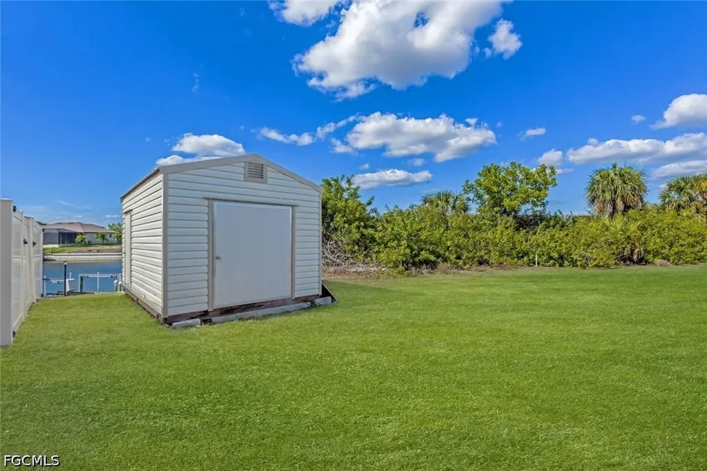 814 NW 11th Place Cape Coral FL 33993
