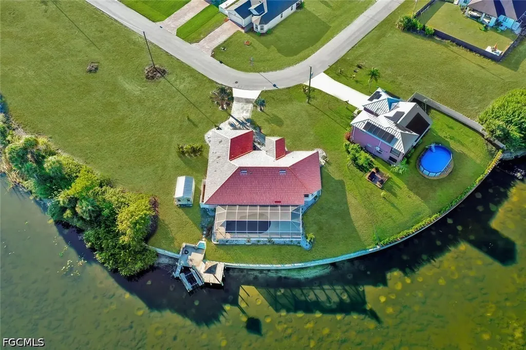 814 NW 11th Place Cape Coral FL 33993