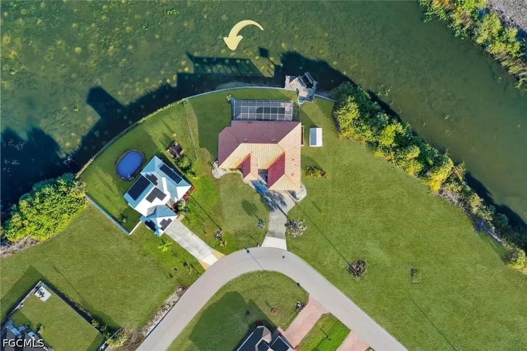 814 NW 11th Place Cape Coral FL 33993