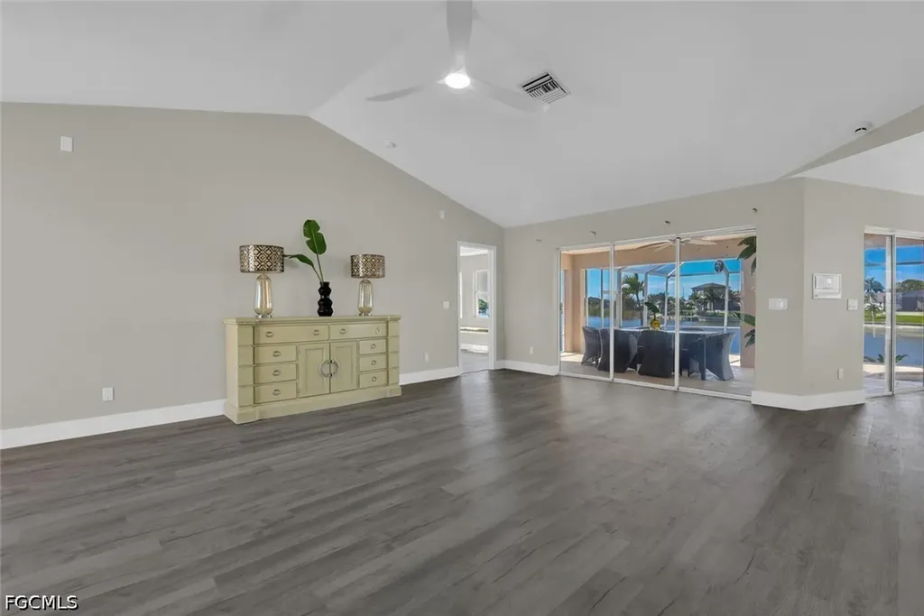 814 NW 11th Place Cape Coral FL 33993