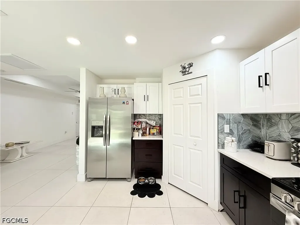 510/512 Hancock Bridge Parkway Cape Coral FL 33990