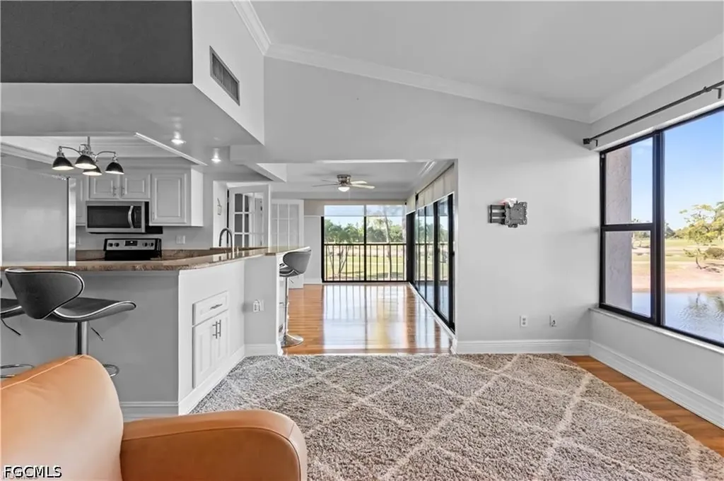 5665 Trailwinds Drive Fort Myers FL 33907
