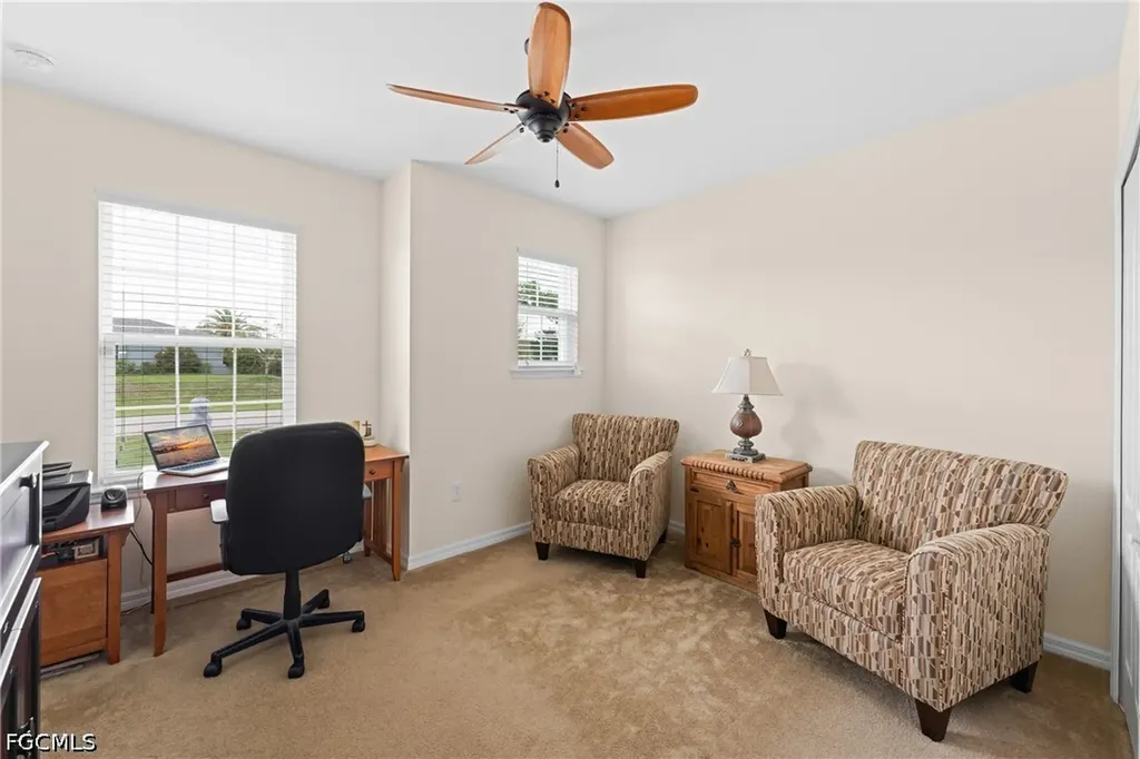 910 SW 33rd Terrace Cape Coral FL 33914