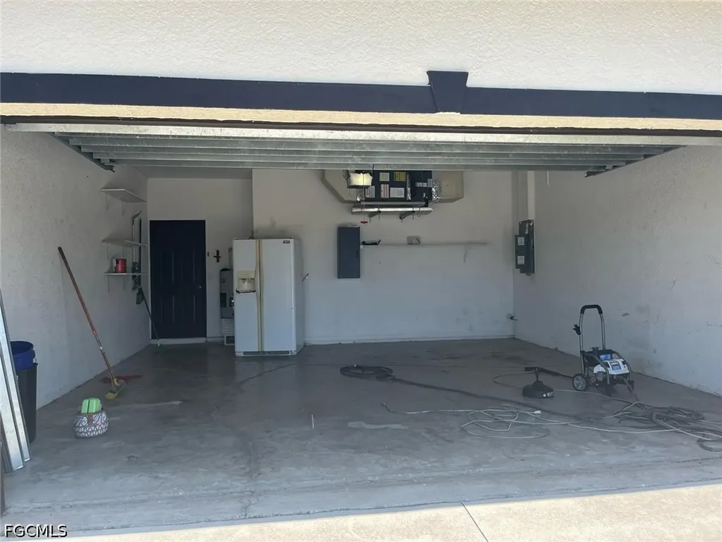 17 NE 11th Lane Cape Coral FL 33909