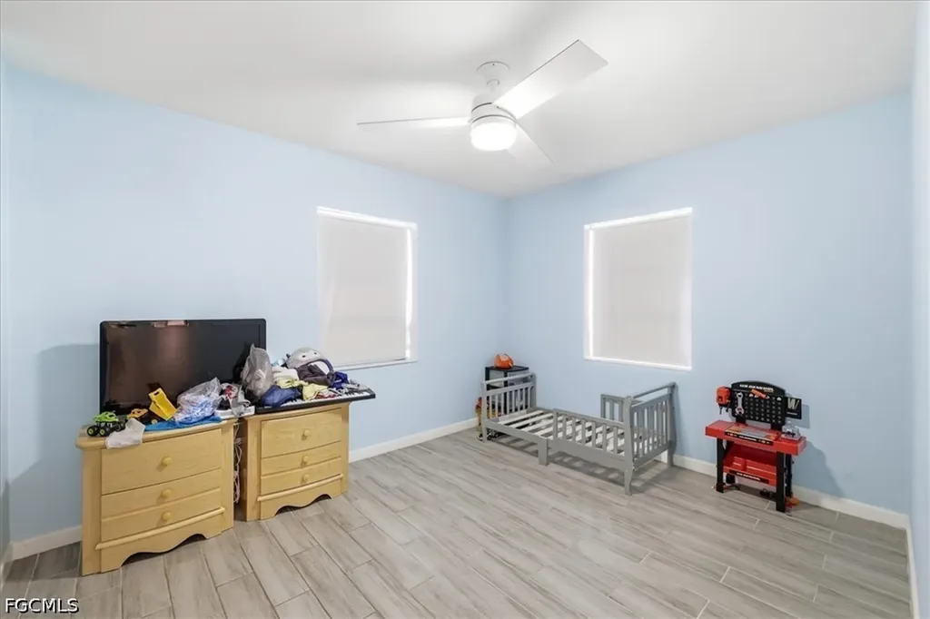 102 Crescent Lake Drive North Fort Myers FL 33917