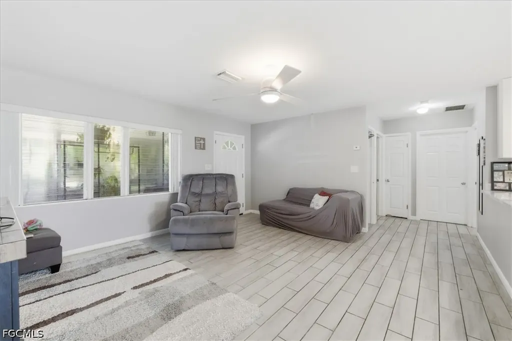 102 Crescent Lake Drive North Fort Myers FL 33917