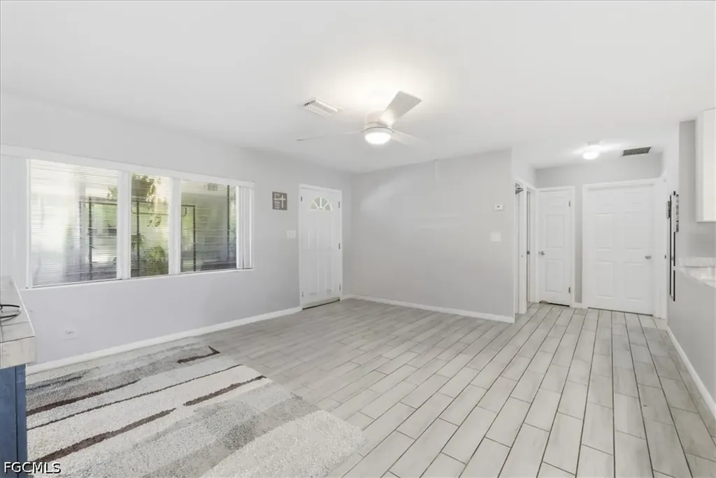 102 Crescent Lake Drive North Fort Myers FL 33917