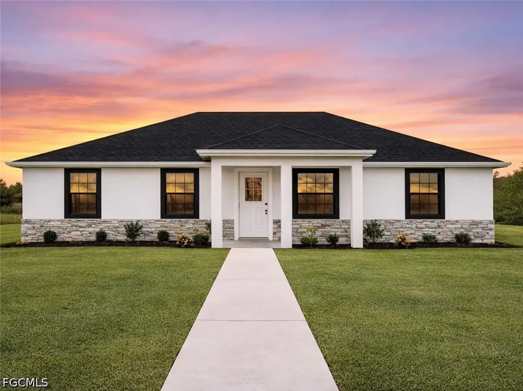 7644 19th Terrace Labelle FL 33935