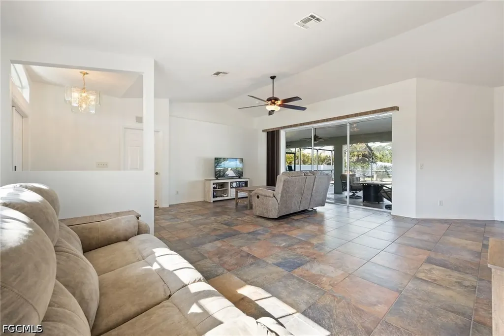 2824 NW 27th Avenue Cape Coral FL 33993