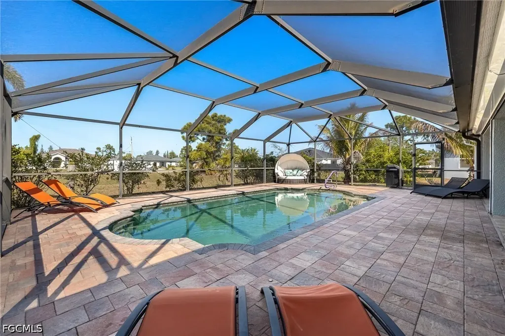 2824 NW 27th Avenue Cape Coral FL 33993