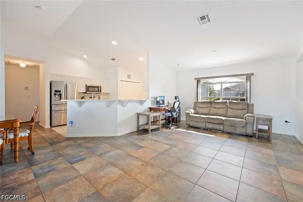 2824 NW 27th Avenue Cape Coral FL 33993